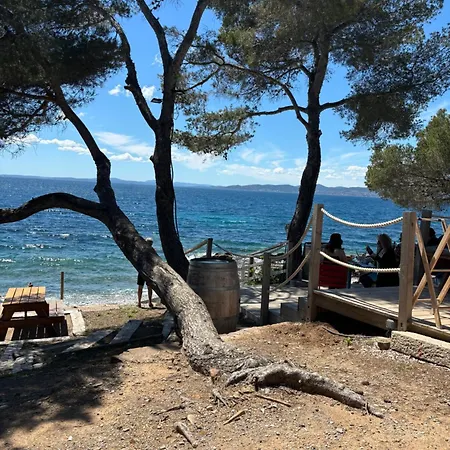 Кемпинг Vue Mer, Jacuzzi, Terrase, Jardin Сен-Рафаэль