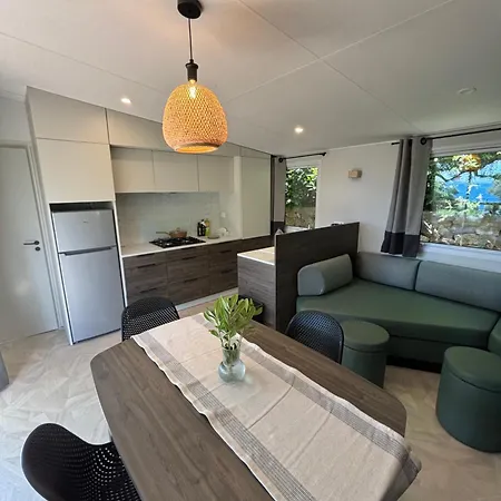 Vue Mer, Jacuzzi, Terrase, Jardin Parque de Campismo Saint-Raphaël