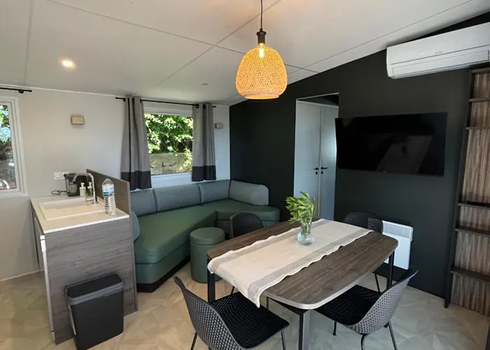 Vue Mer, Jacuzzi, Terrase, Jardin مكان تخييم *